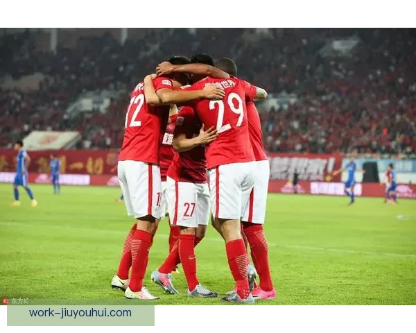 广州恒大七连冠荣耀再续 中超霸主地位巩固与历史书写